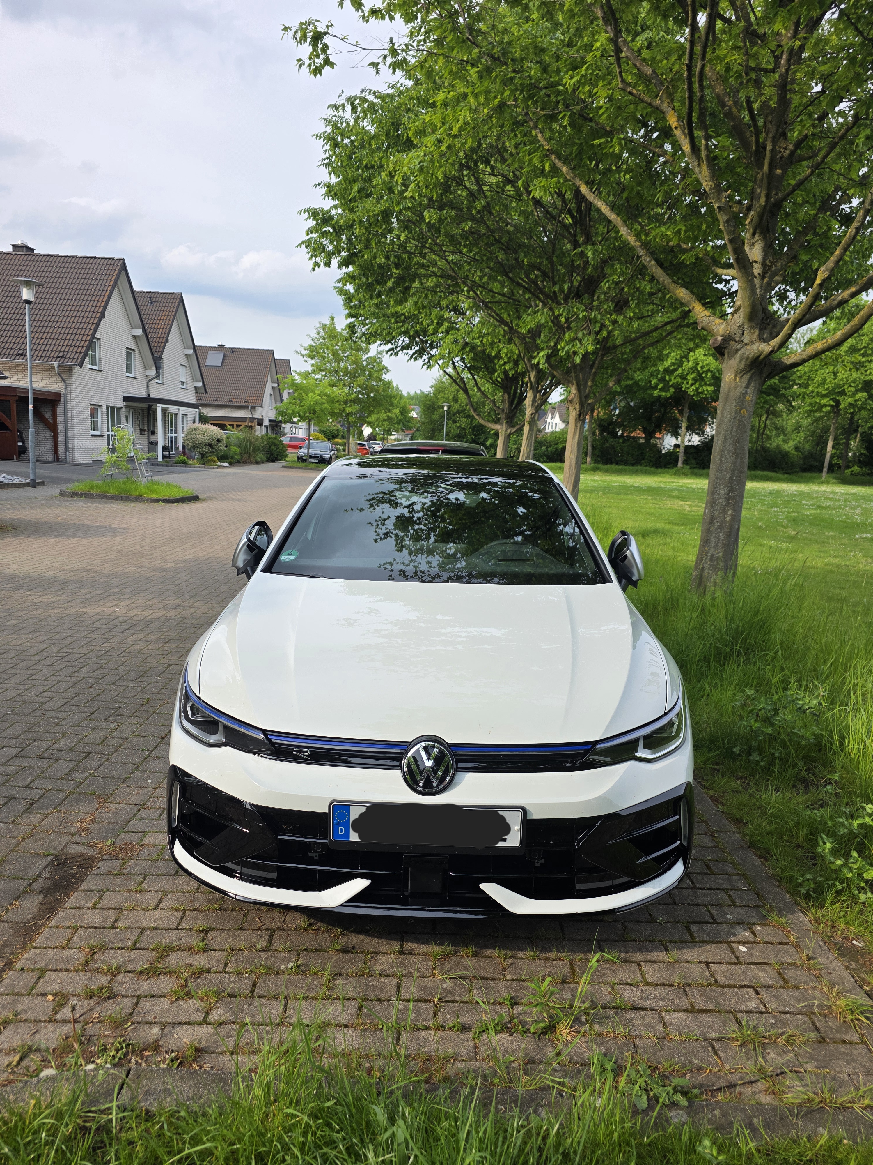 Volkswagen Golf R