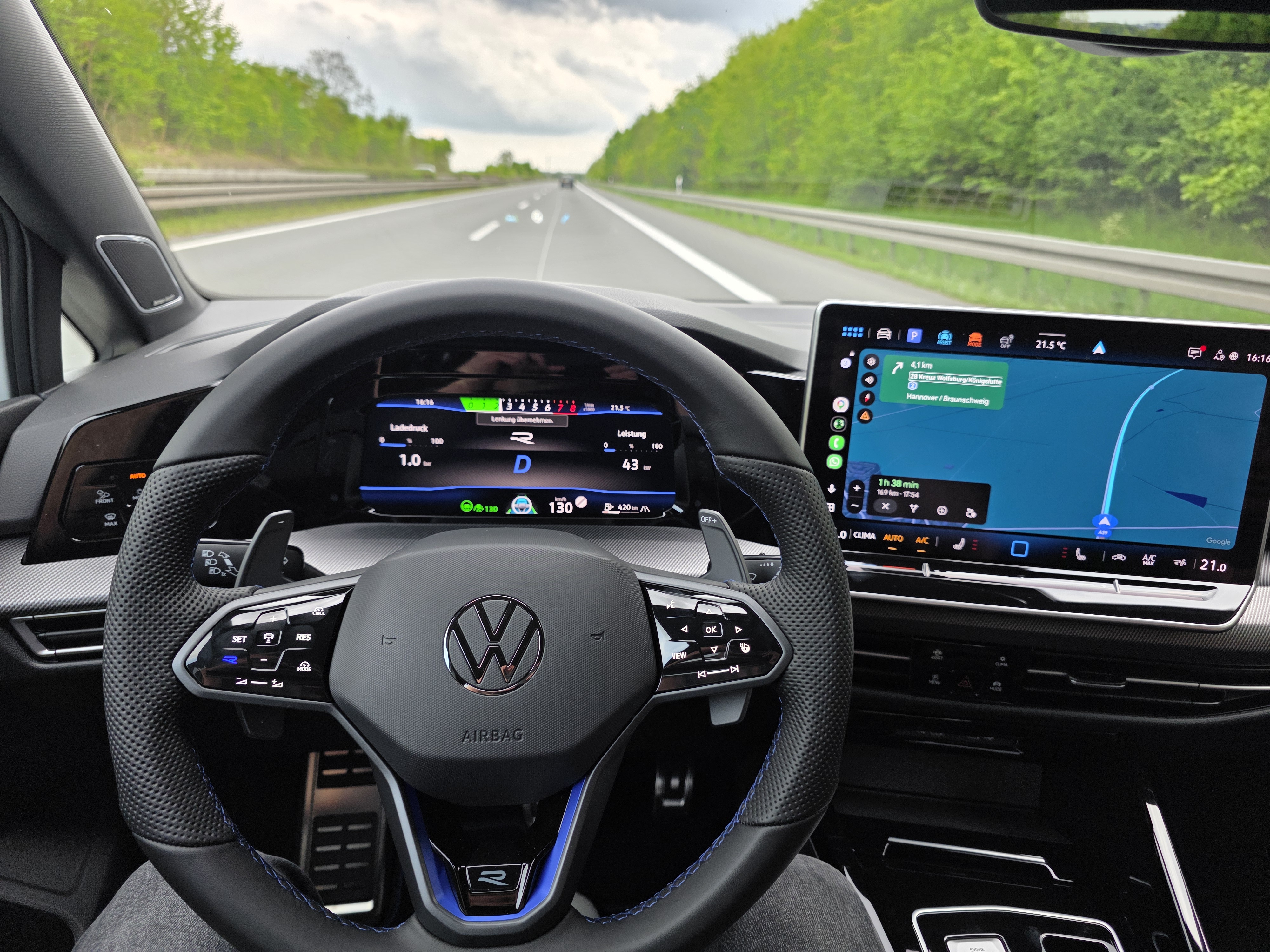 Volkswagen Golf R – Bild 3